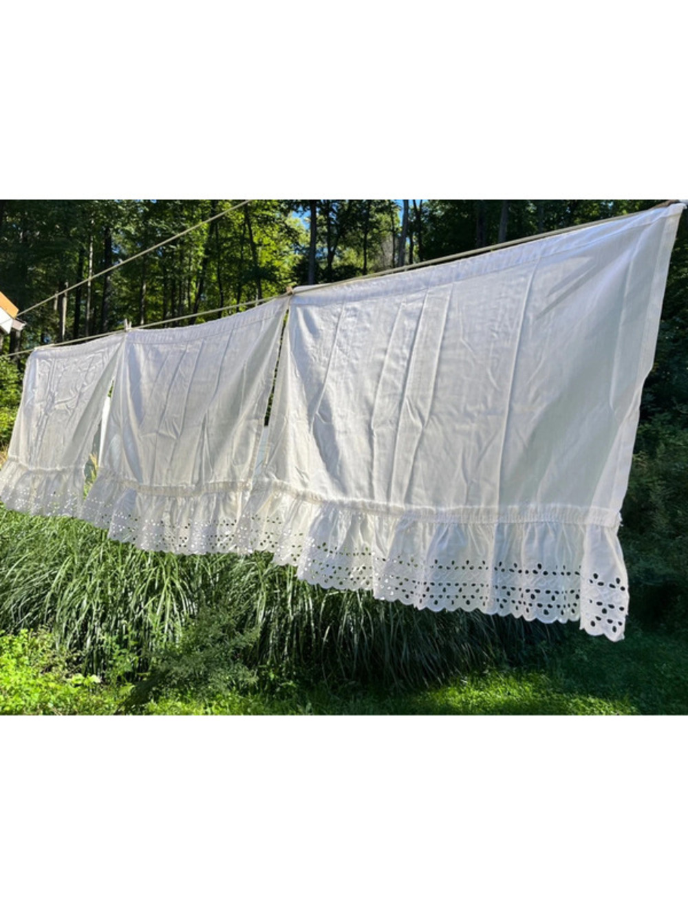 Vintage eyelet scalloped edge curtains (6) panels valance cafe cottagecore